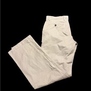 Amazon Essentials Khaki Straight Leg Pants Size 32x33 New